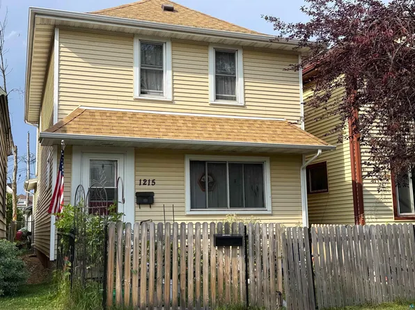 1215 Harrison St, Superior, WI 54880