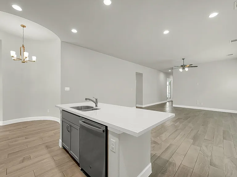 328 Rise Ln — Photo 8