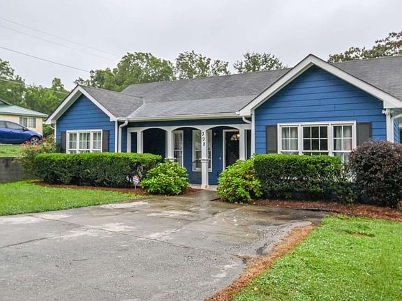 3rd image of 398 Arch St