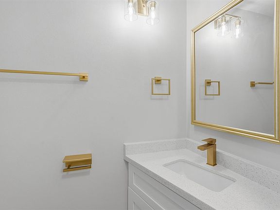 5th image of 1515 Sandy Springs Rd #2104