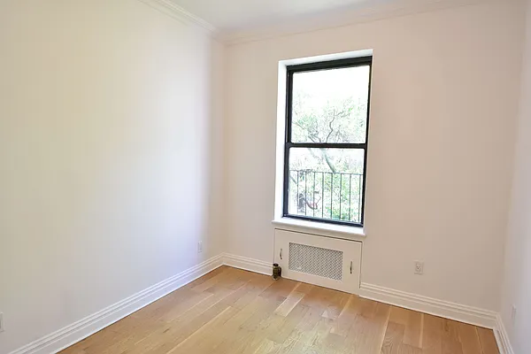 Rented by Bold New York | media 4