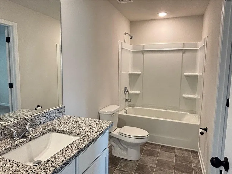 404 Fox Creek Dr — Photo 10