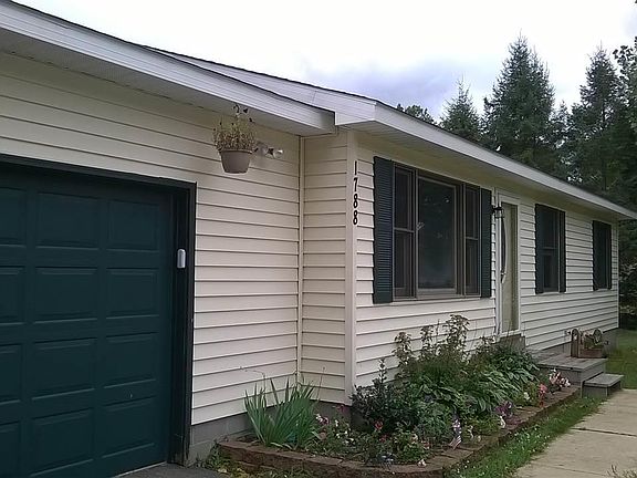 2nd image of 1788 Yellow Birch Ln