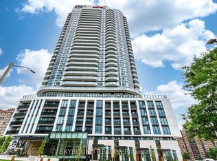 1 Fairview Rd E #1502, Mississauga, ON L5A 4C6