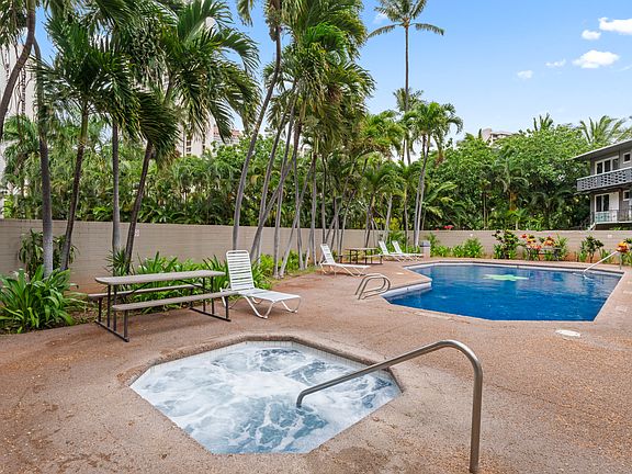3rd image of 1700 Ala Moana Blvd APT 1204
