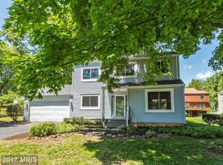 13 Walnutwood Ct, Germantown, MD 20874