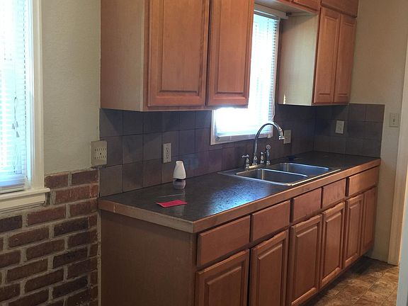 Eat in kitchen with appliances.