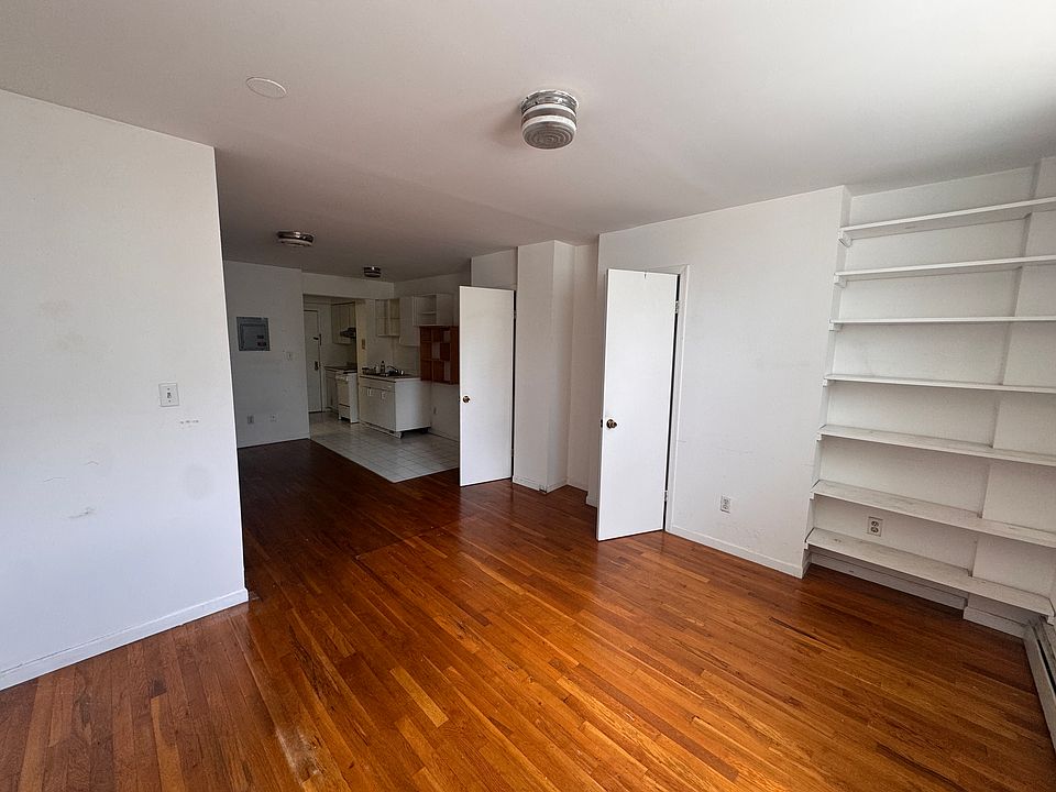 2nd image of 13 Pike St #2D