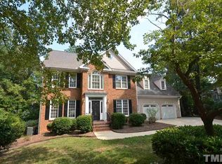 102 Portnoch Ct, Cary, NC 27511