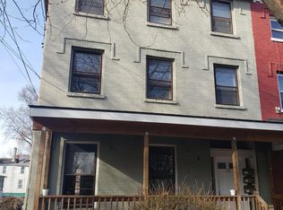 82 Garden St APT 3, Poughkeepsie, NY 12601