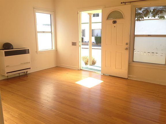 2nd image of 1314 N Harvard Blvd