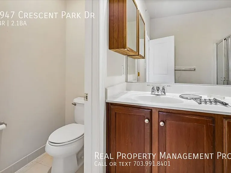 7947 Crescent Park Dr — Photo 21