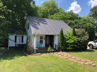 202 Mountain St, McMinnville, TN 37110