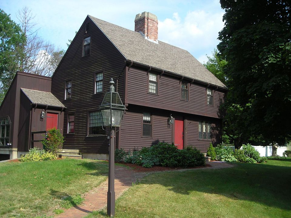 Lovely Saltbox 