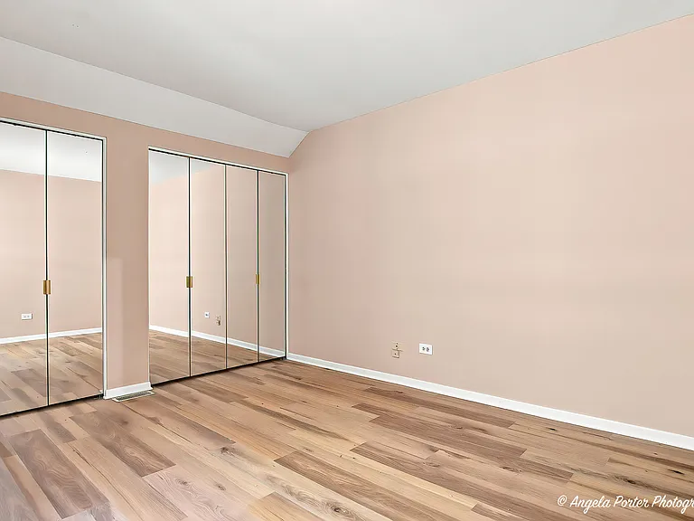 246 Shadowbend Dr — Photo 18