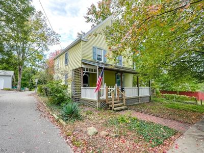 416 School Ave, Cuyahoga Falls, OH, 44221