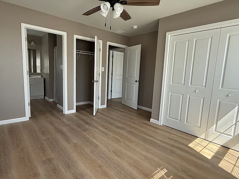 639 Elk Mills Rd #2 — Photo 14