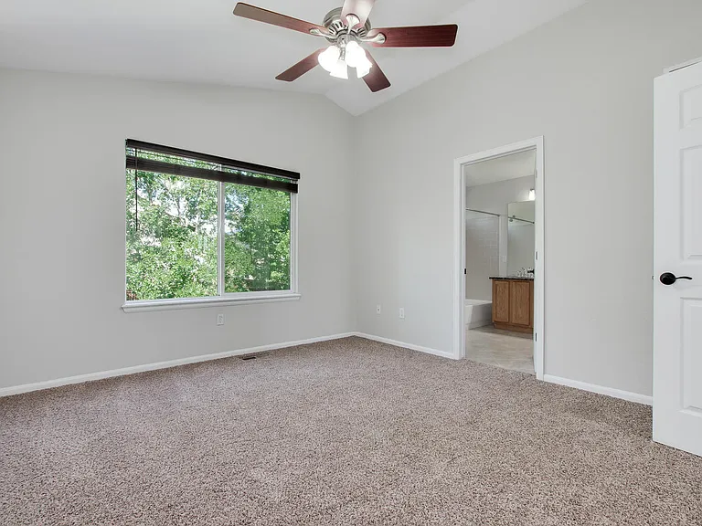 10373 Ravenswood Way — Photo 14