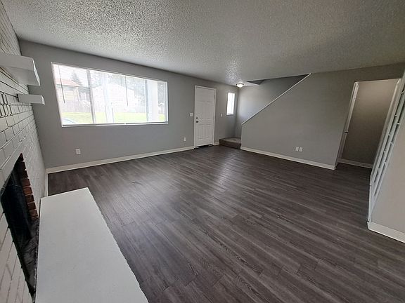 3rd image of 363 School St SE #2