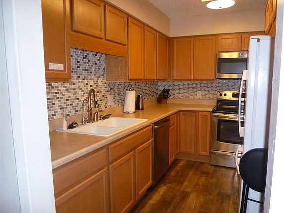 2nd image of 1500 E 10th Ave APT A1