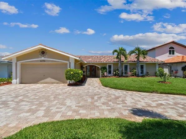2079 Massachusetts Ave NE, Saint Petersburg, FL 33703