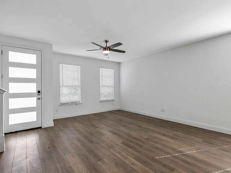 228 Sunset Ln — Photo 28