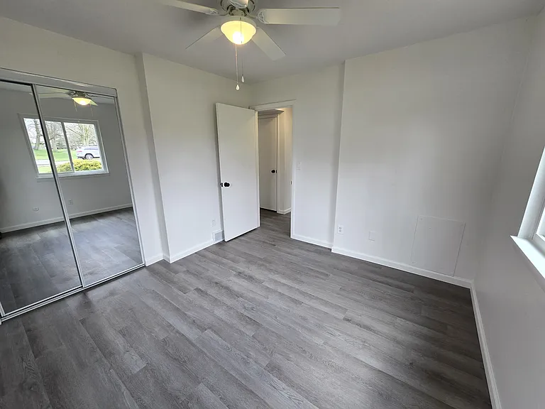 4709 Fishcreek Rd #2 — Photo 11
