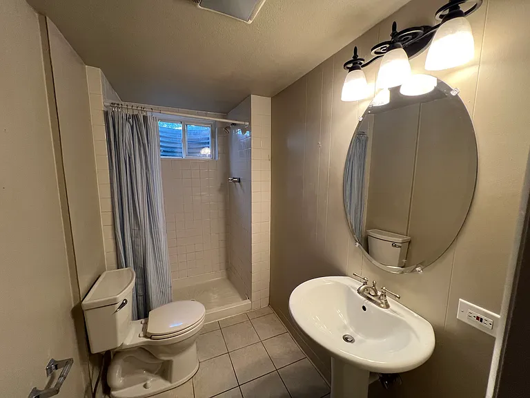 916 Timber Ln — Photo 17
