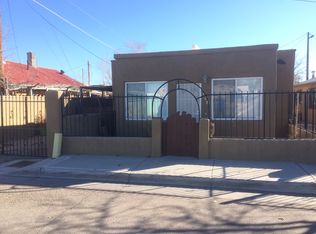 608 7th St SW, Albuquerque, NM 87102