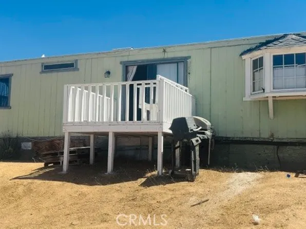 23936 Outpost Rd, Apple Valley, CA 92308