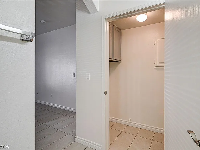 9000 Las Vegas Blvd S #1008 — Photo 29