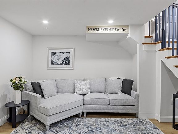 5th image of 129 Merrimac St Unit 16