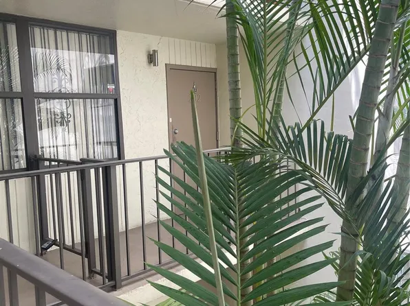 20441 NE 30th Avenue #202-9, Aventura, FL 33180