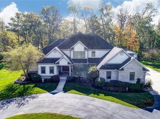 7170 White Gates Pl, Clayton, OH 45315