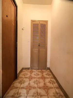 Rented by Realty 2000 Corp | media 3