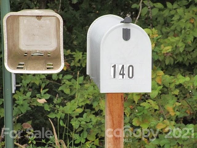1st image of 140 Spearpoint Ln