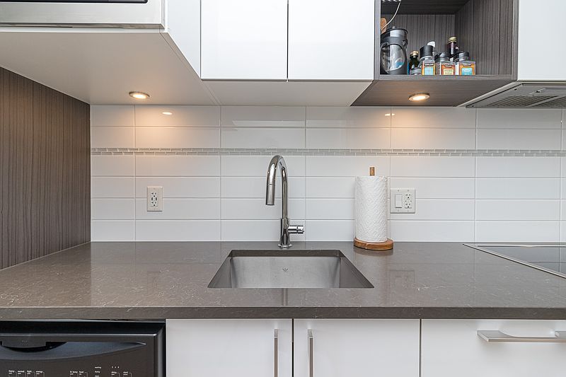 Victoria Apartment for rent - 1 Bedroom — photo 7