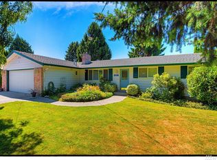 16921 Vaughn Rd, Mount Vernon, WA 98273