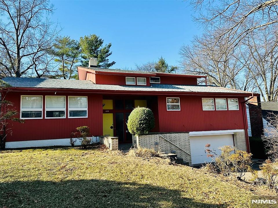 1st image of 608 Ogden Ave