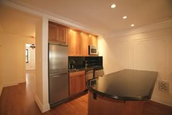 Rented by Garfield Realty  | media 49