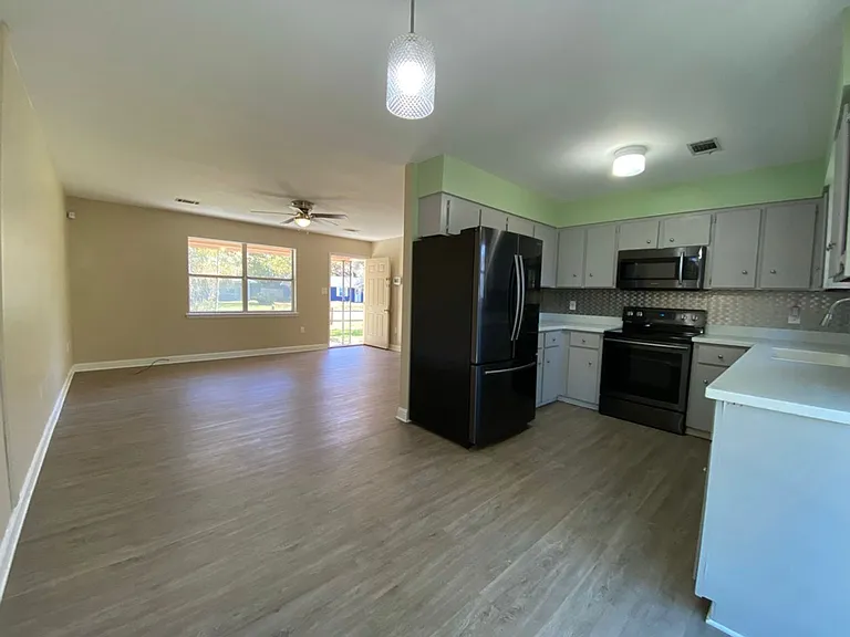980 White Cir — Photo 17