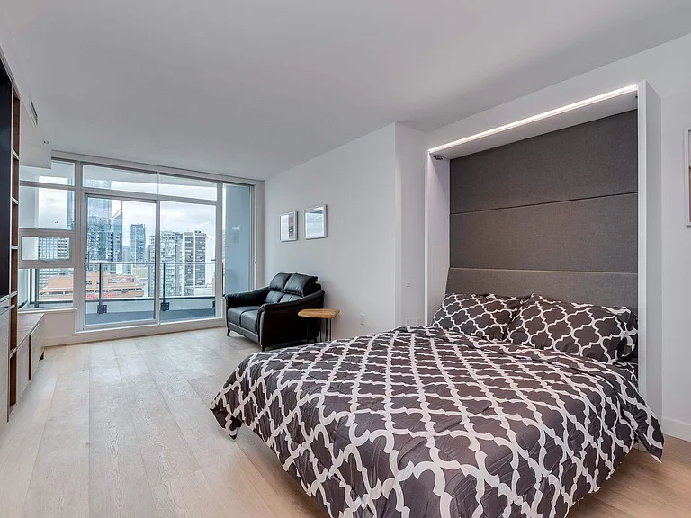 1289 Hornby St #2306 — Photo 11