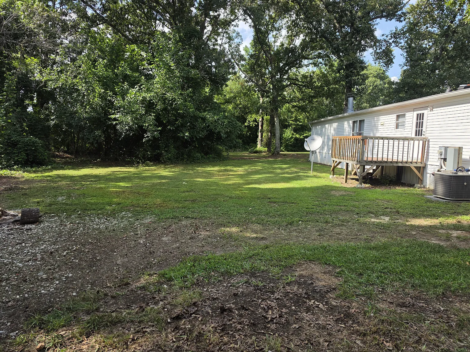 4 bed, 1600 sqft, $1,400 — Photo 2