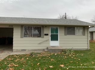 206 E Badley Ave, Meridian, ID 83642
