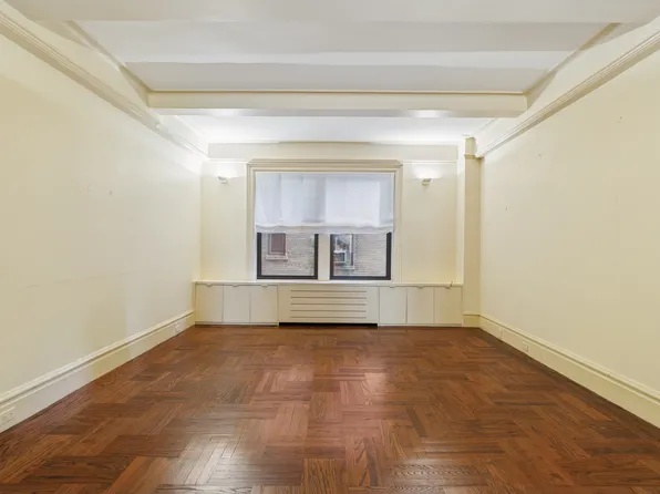 515 West End Avenue image 12 of 15