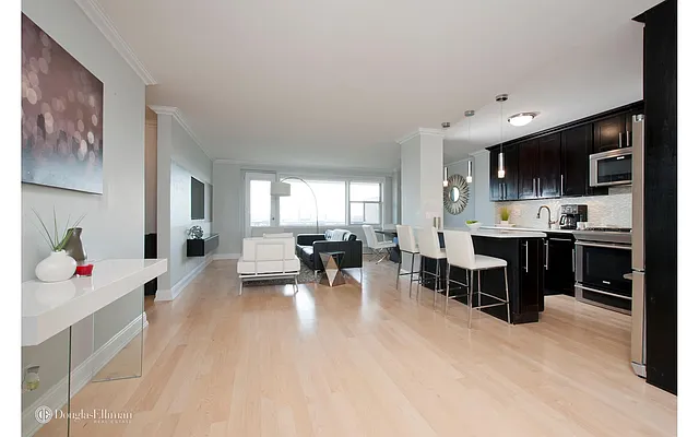 Rented by Douglas Elliman | media 12