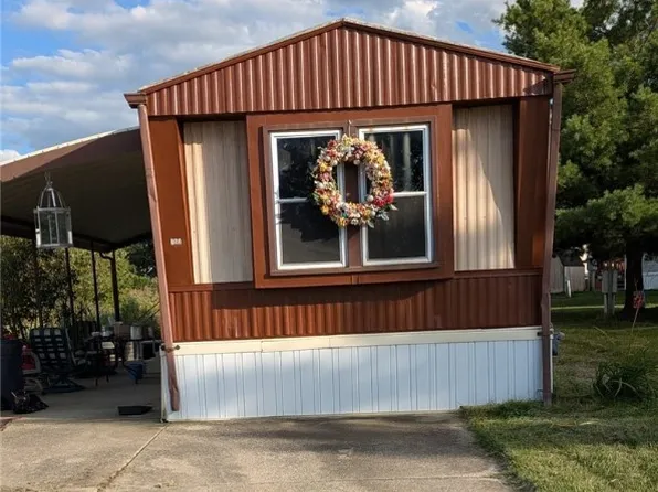 153 Virginia Ave, Elyria, OH 44035
