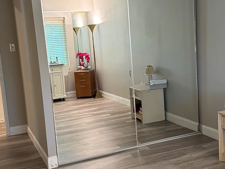 8330 Greensboro Dr #6/0003 — Photo 13