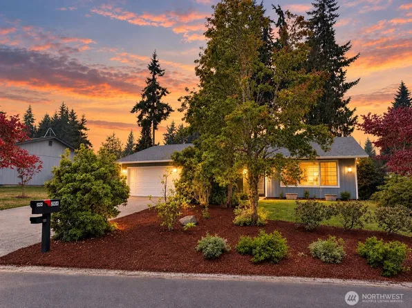 2904 Briarwood Court S, Puyallup, WA 98374