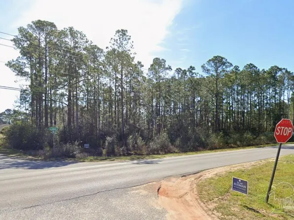 6576 Liberty St, Navarre, FL 32566